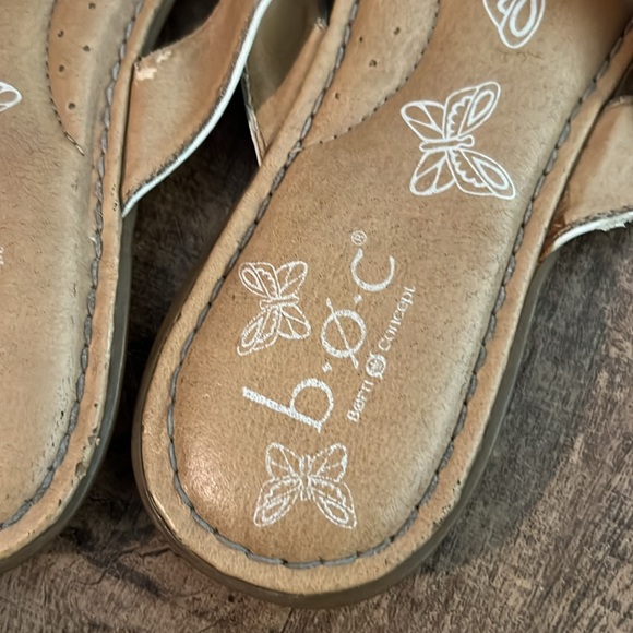 Born Sandals 🌸 - Picture 3 of 7